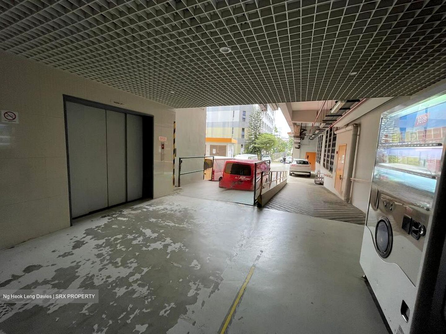 Leong Huat Building (D13), Factory #467079641
